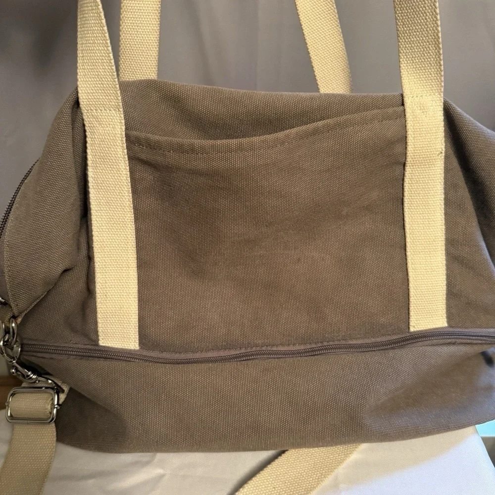 Lo & Sons Canvas Gray Zipper Travel Duffle Bag W/Shoes Compartment Weekender